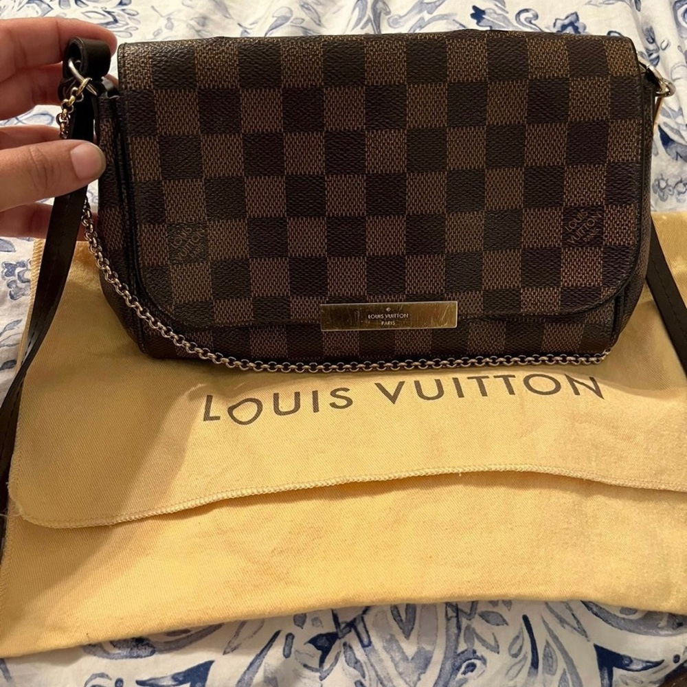 Louis Vuitton favorite pm